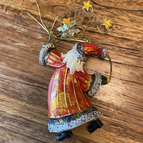 Five Vintage Resin Santa Ornaments (Red Suits) - Picture 9 of 10